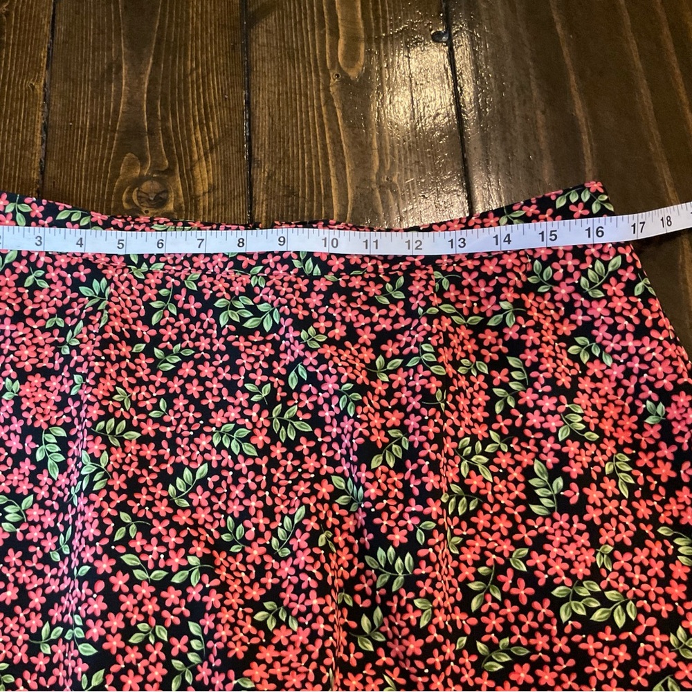 Sag Harbor Floral Midi Skirt - Red and Green - Picture 4 of 5